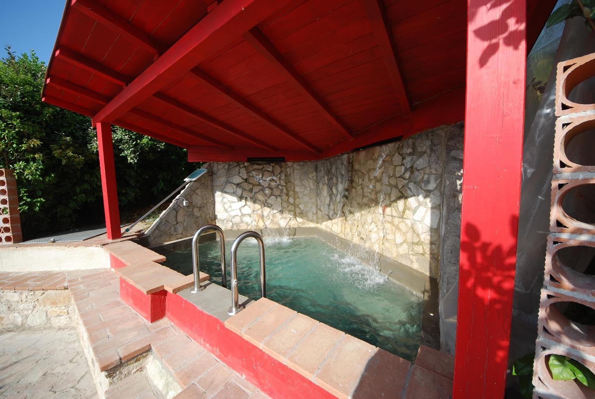 Spoleto By The Pool Vendégház Kültér fotó